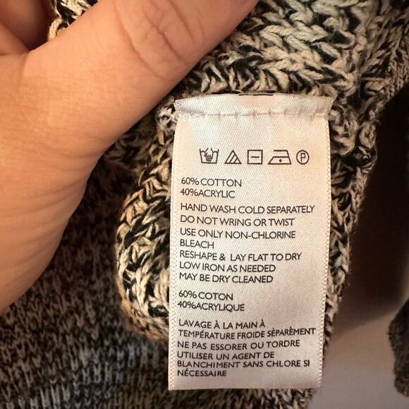 BDG Black and White Chunky Mock Neck Oversized Grandpa Sweater Size Small - Picture 4 of 4